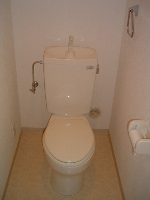 物件内観写真9　(トイレ)