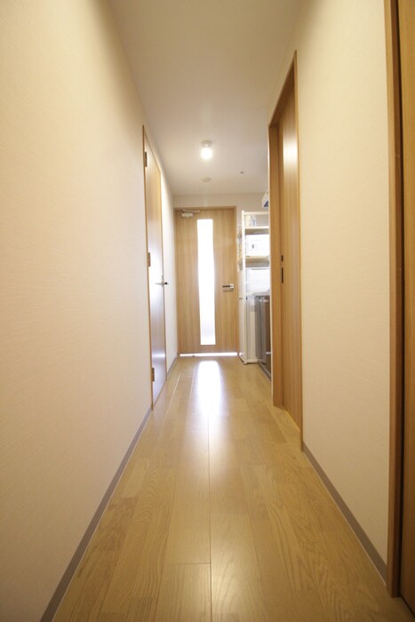 物件内観写真15　(廊下)