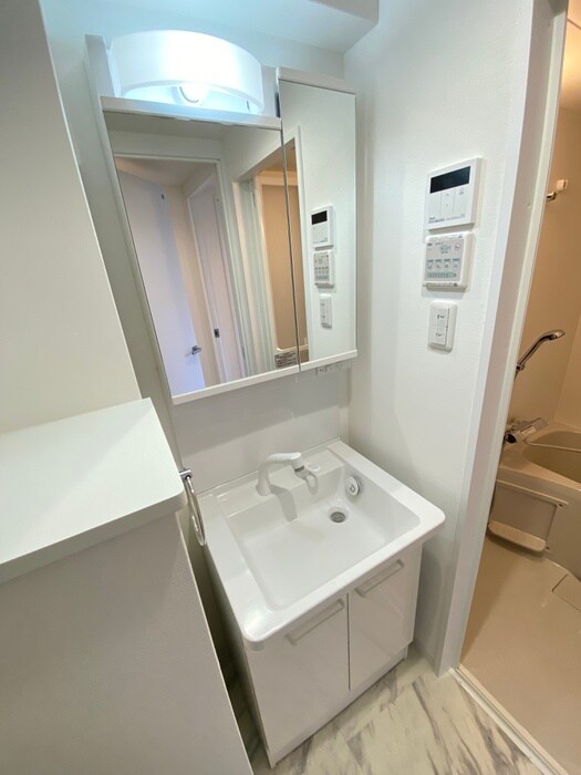 物件内観写真10　(洗面)