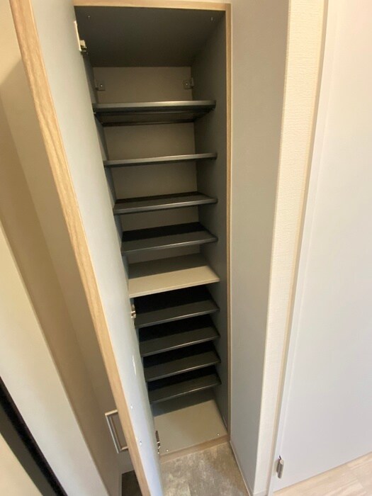 物件内観写真13　(靴箱)