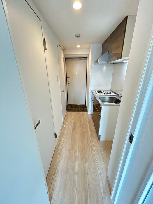 物件内観写真14　(廊下)