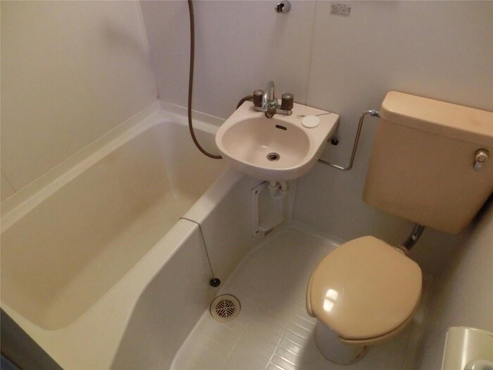 物件内観写真9　(バス／シャワールーム等)