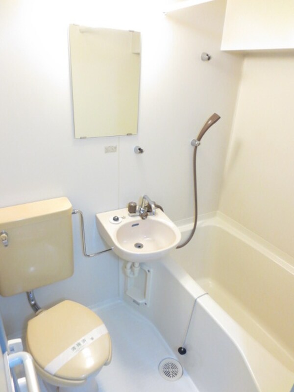 バス／シャワールーム等