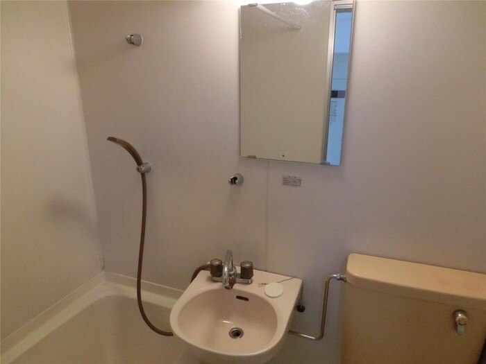 物件内観写真10　(洗面)