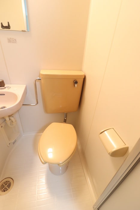 物件内観写真14　(トイレ)