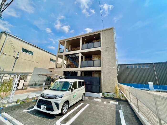 物件外観写真2　(外観写真)