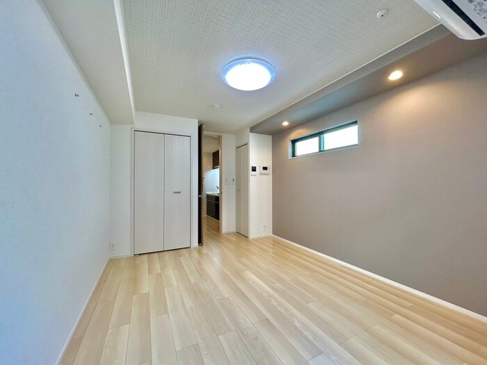 物件内観写真12　(居室)