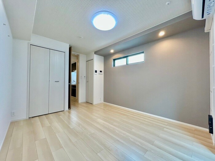 物件内観写真13　(居室)