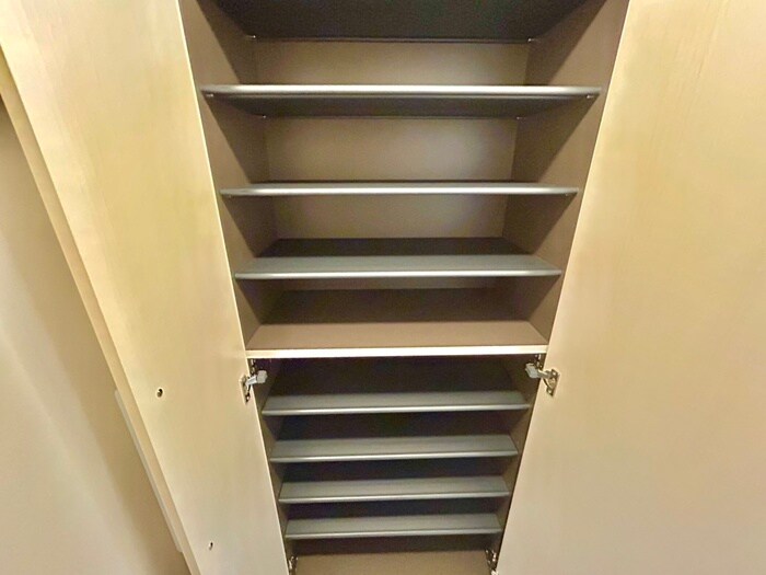 物件内観写真20　(靴箱)