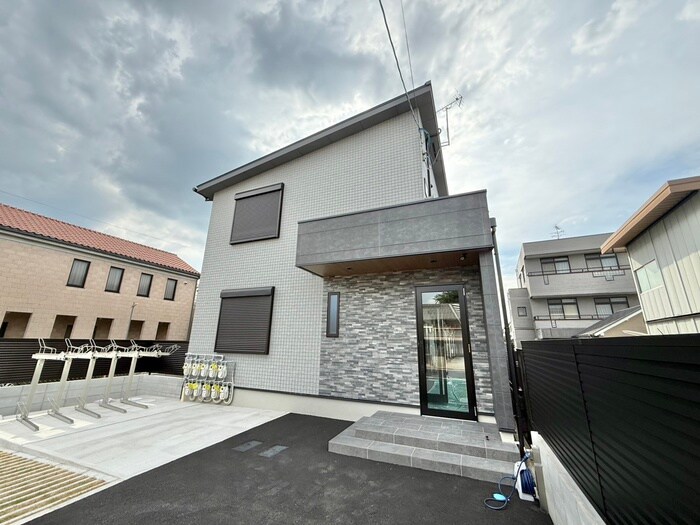 物件外観写真2　(外観写真)