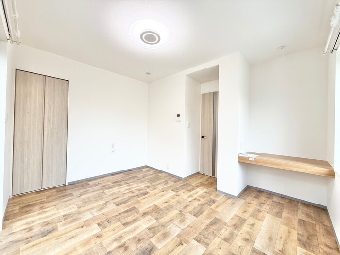 物件内観写真10　(居室)