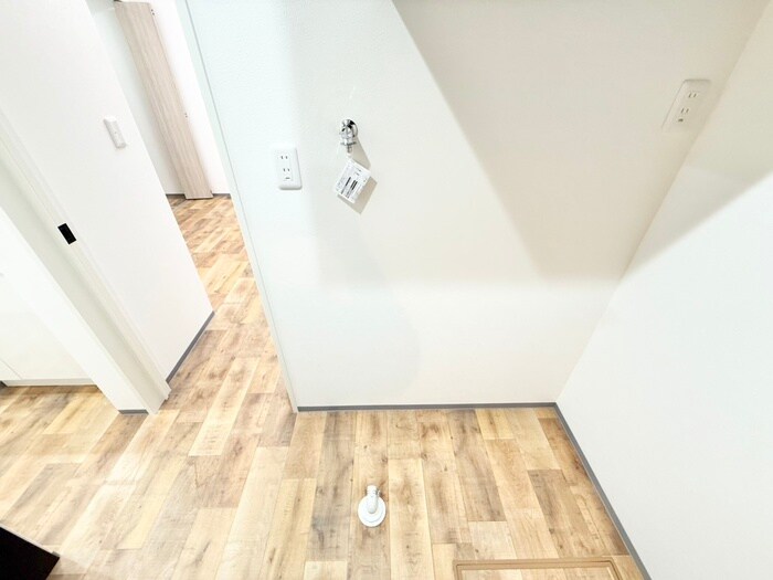 物件内観写真15　(洗濯機置場)