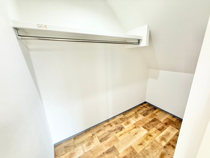 物件内観写真16　(収納)
