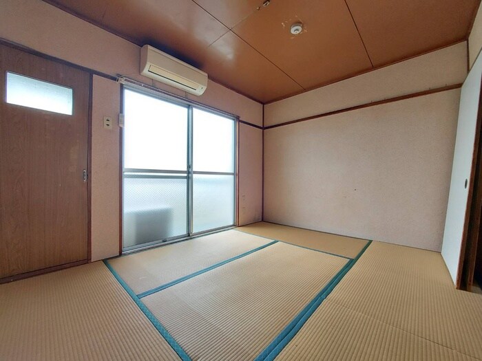 物件内観写真9　(居室)