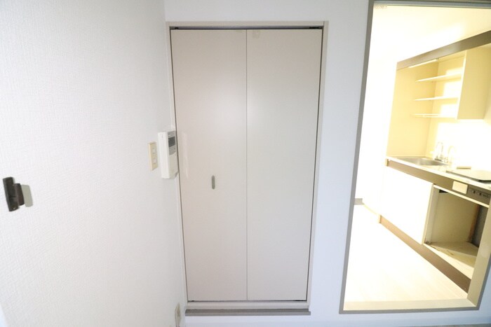 物件内観写真11　(収納)