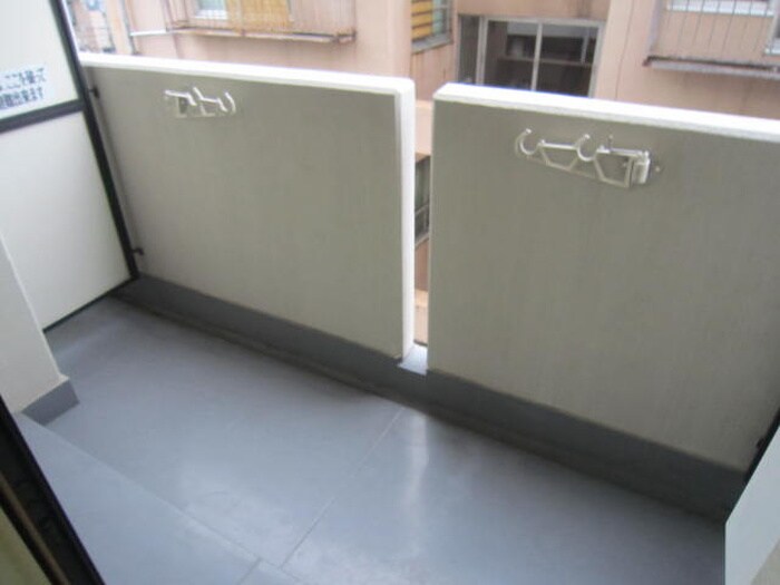 物件内観写真12　(ベランダ・バルコニー)