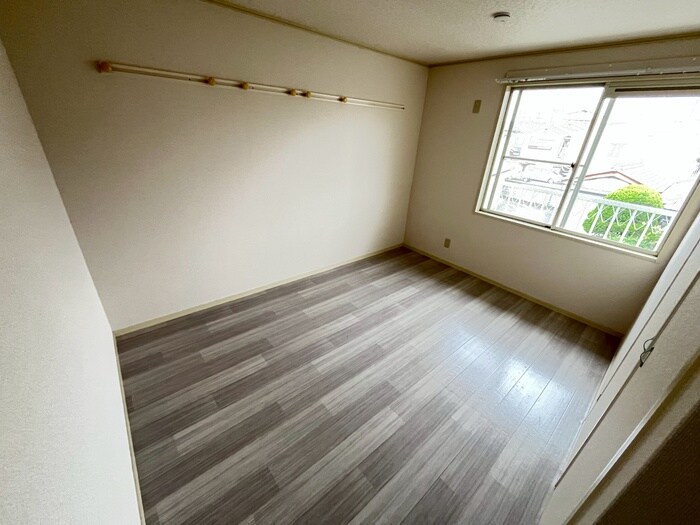 物件内観写真13　(居室)