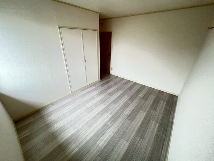 物件内観写真19　(居室)
