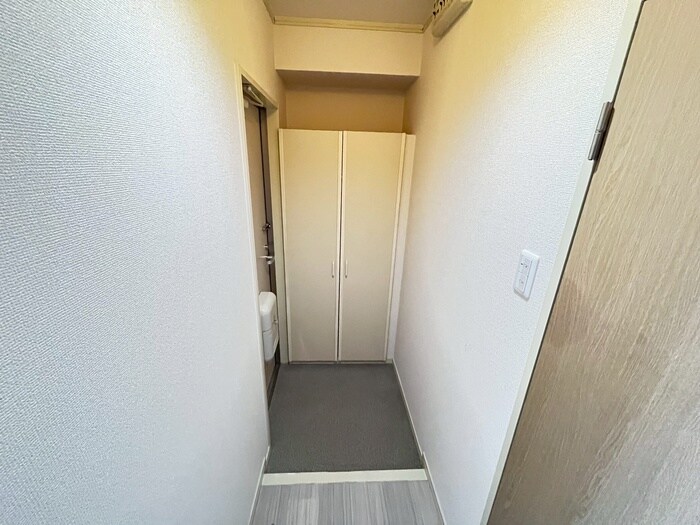 物件内観写真20　(玄関)
