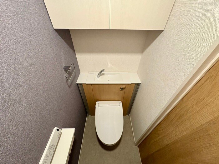 物件内観写真13　(トイレ)