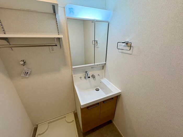 物件内観写真14　(洗面)