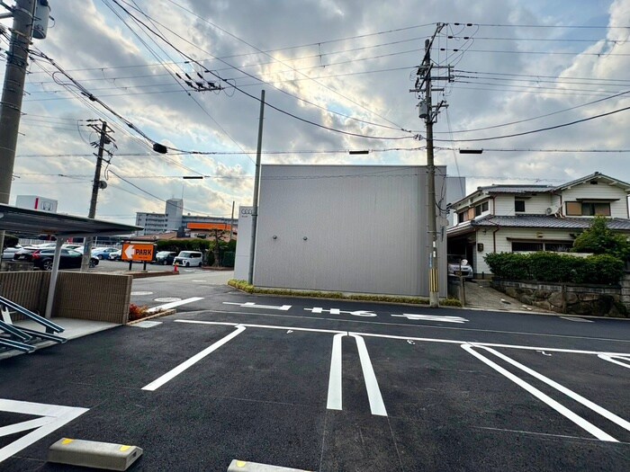 物件内観写真17　(室内からの展望)