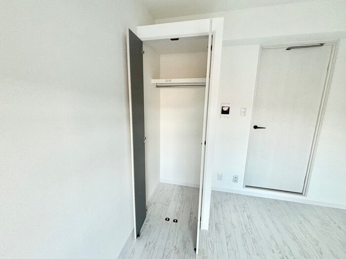 物件内観写真8　(収納)