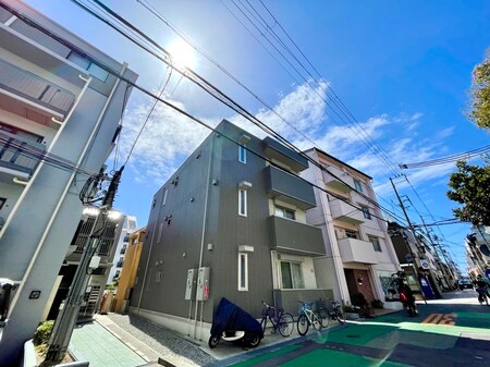 サニーシティー外観写真