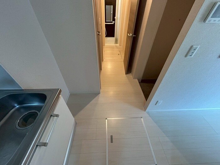 物件内観写真19　(廊下)