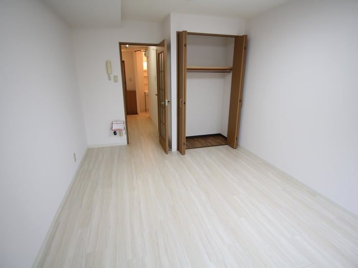 物件内観写真13　(居室)