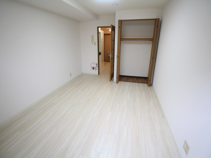 物件内観写真16　(居室)