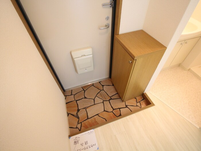 物件内観写真19　(靴箱)