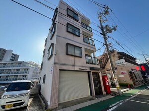 プチ・オジェ外観写真