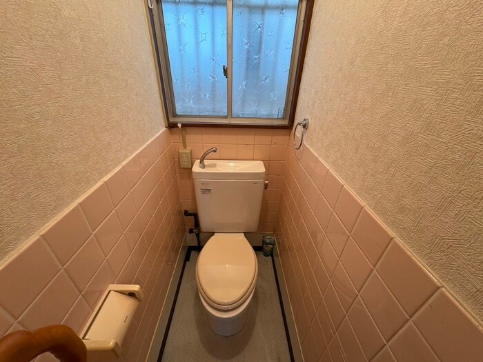 物件内観写真10　(トイレ)