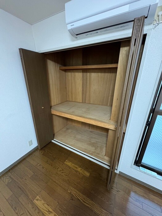 物件内観写真15　(収納)
