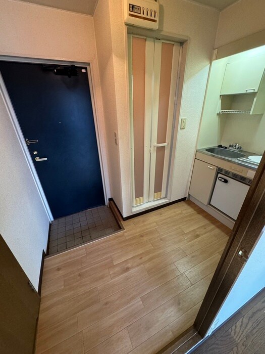 物件内観写真17　(廊下)