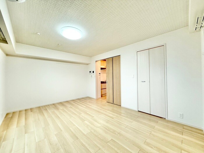 物件内観写真10　(居室)