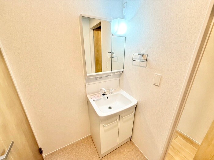 物件内観写真14　(洗面)