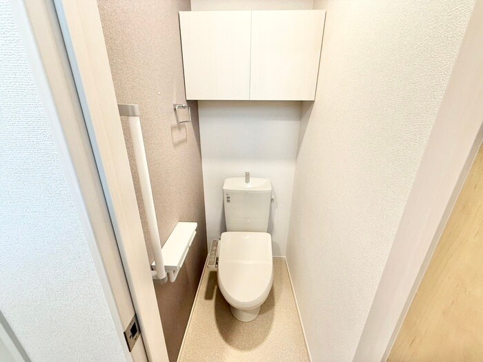 物件内観写真15　(トイレ)