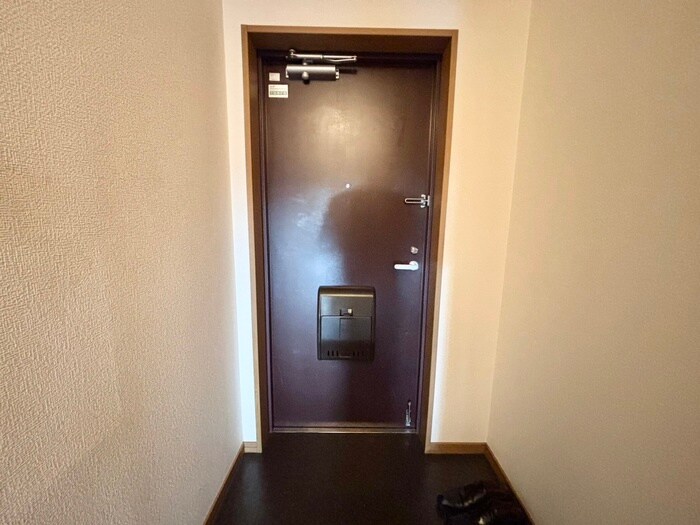 物件内観写真20　(玄関)