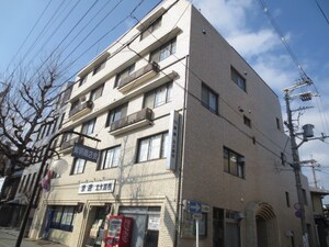 マントレッサ外観写真