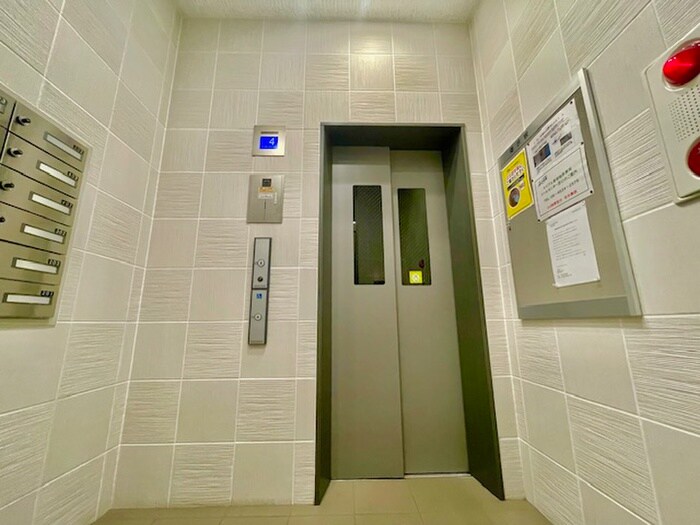 物件外観写真6　(建物設備)