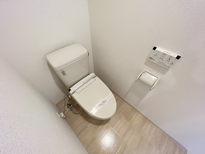 物件内観写真11　(トイレ)