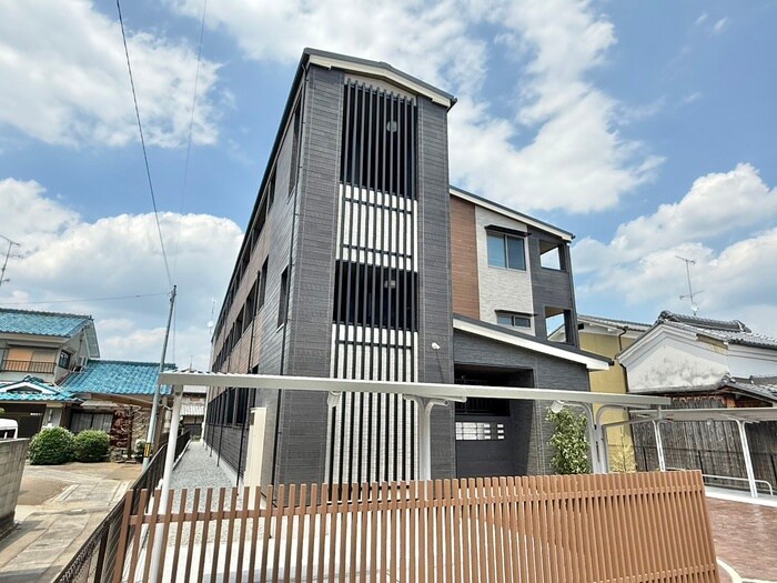 物件外観写真2　(外観写真)