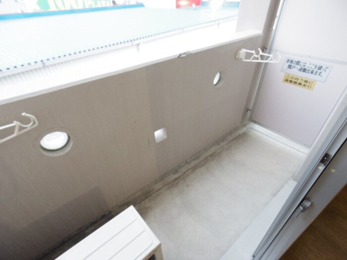 物件内観写真17　(ベランダ・バルコニー)