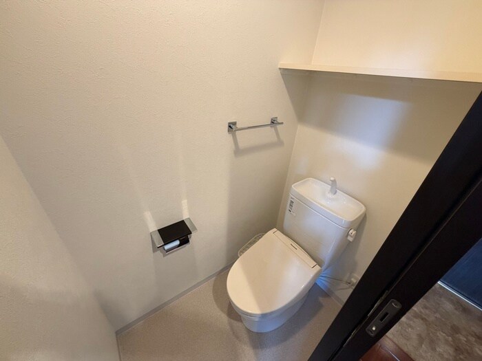 物件内観写真12　(トイレ)