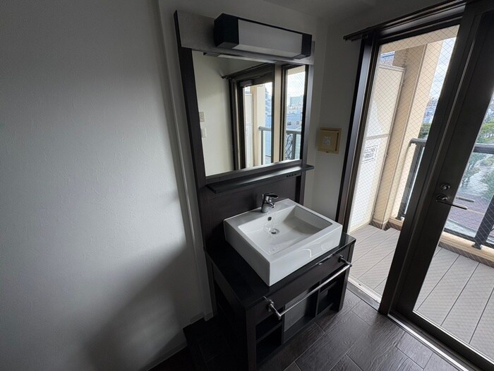 物件内観写真13　(洗面)