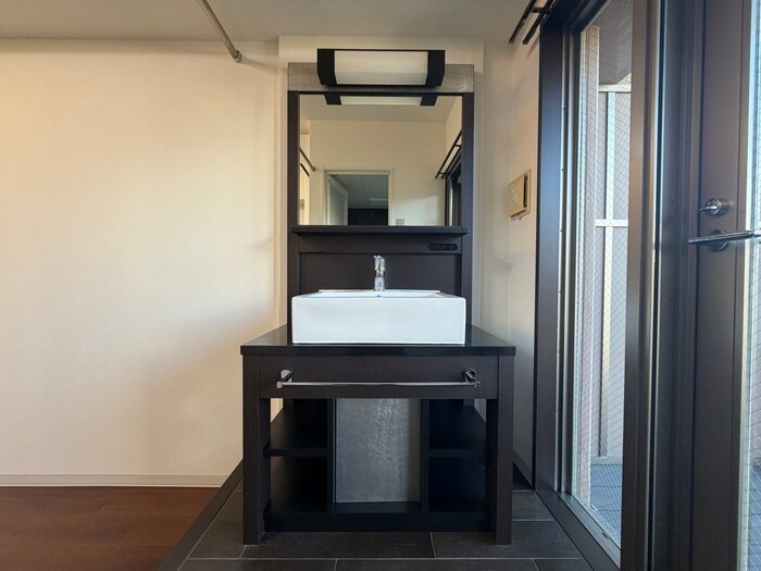 物件内観写真13　(洗面)