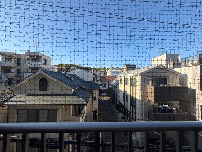 物件内観写真15　(玄関)