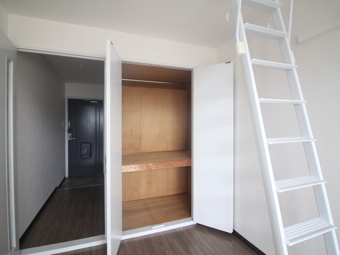 物件内観写真14　(収納)